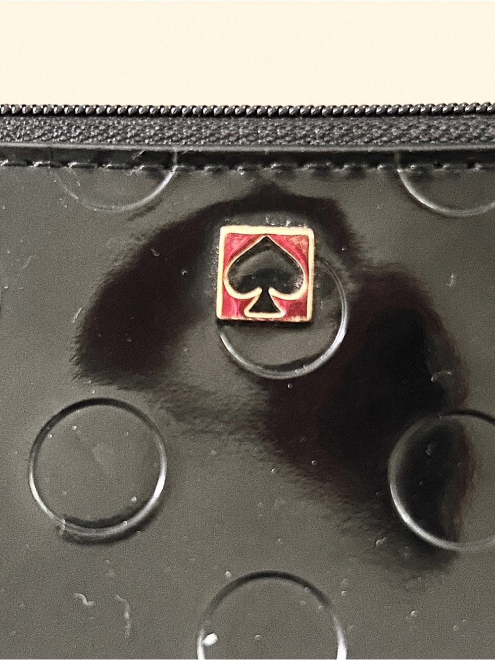 KATE SPADE Patent Black Zip Pouch EUC - Picture 3 of 9
